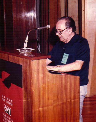Fernando Gómez Peláez en el Congrés d'Unificació Confederal (Madrid, 29 de juny i 1 de juliol de 1984)